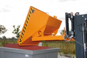 BAUER tipping container for forklift trucks