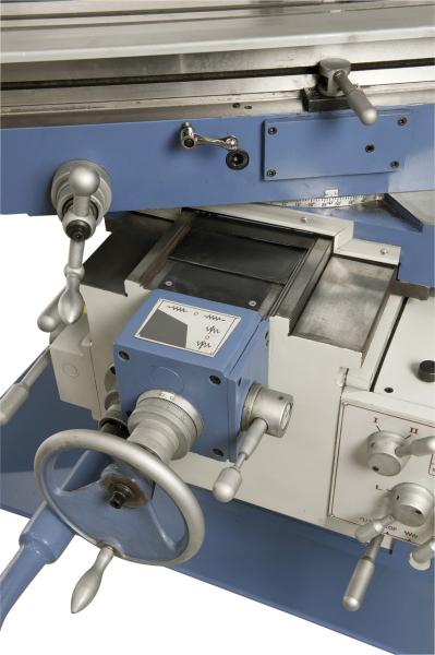 Bernardo Universalfräsmaschine UWF 150